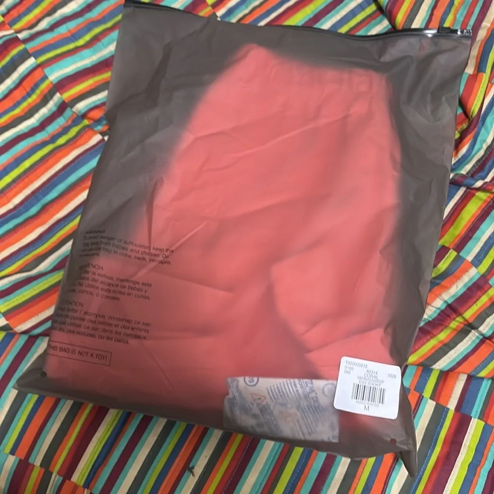 Sale Today Fear of God, essentials, coral short size, medium brand new w… - Picture 15 of 16